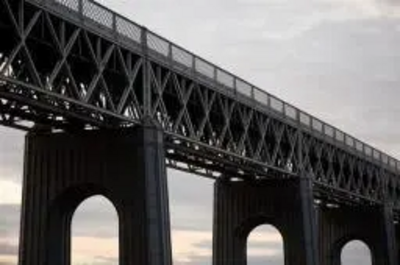 Cllr Fraser Macpherson welcomes proposal to light Tay Rail Bridge